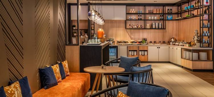 科隆万怡酒店(Courtyard by Marriott Cologne)图片