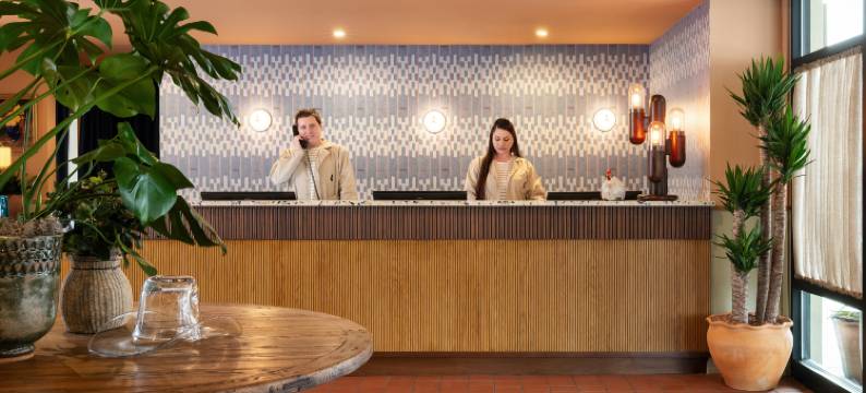 到达阿尔伯克基(Arrive Albuquerque)图片