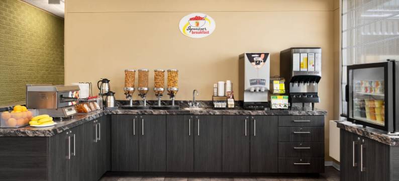 安大略赫斯特温德姆速8酒店(Super 8 by Wyndham Hearst on)图片