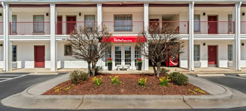 威尔逊红屋顶套房酒店(Red Roof Inn & Suites Wilson)图片