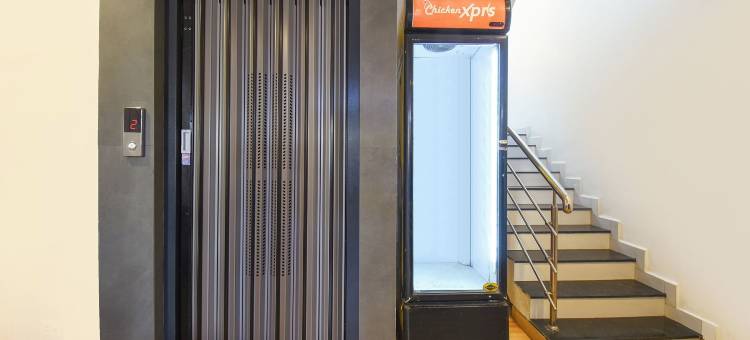 FabHotel Rova Stays图片