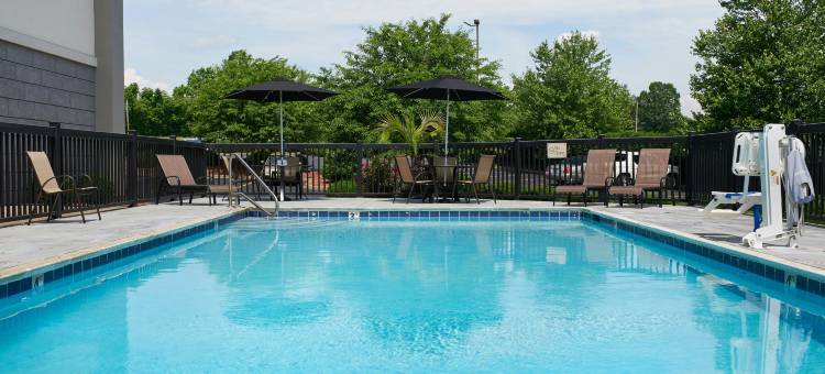 路易斯维尔/65号州际公路/布鲁克斯路欢朋酒店(Hampton Inn Louisville-I-65 @ Brooks Rd.)图片