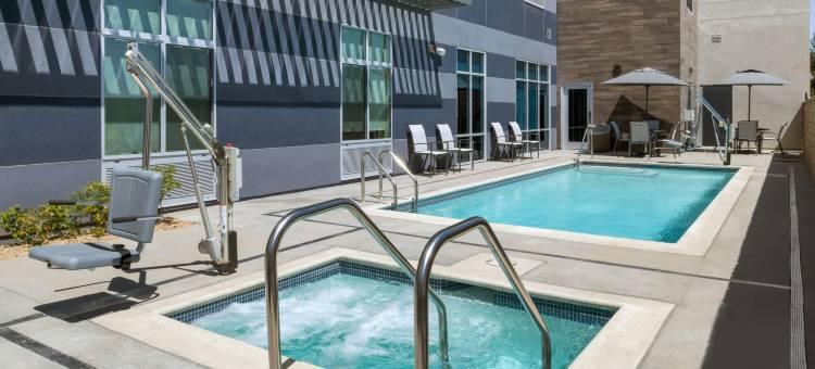 维克多维尔费尔菲尔德套房酒店(Fairfield Inn & Suites Victorville)图片