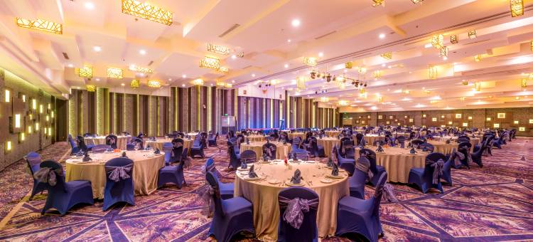 西卡朗加巴贝克假日酒店(Holiday Inn Cikarang Jababeka)图片