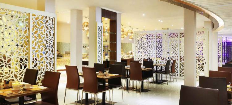 汉杰鲁马辰机场诺富特酒店(Novotel Banjarmasin Airport)图片