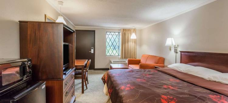 法明顿希尔骑士酒店(Knights Inn Farmington Hill)图片