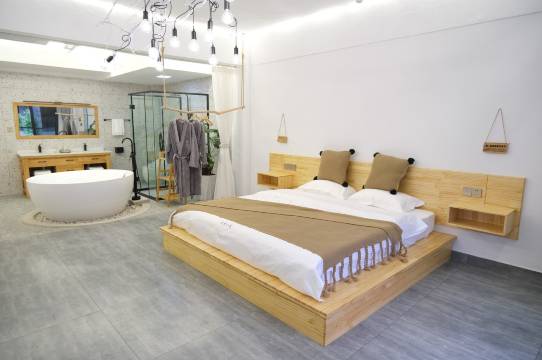 微雨花间清晨云来小院(江城街分店)