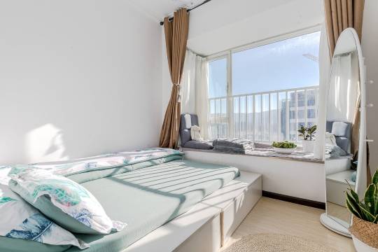 洱海天域菠萝家公寓(漾濞路2号分店)