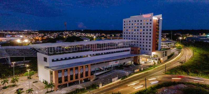 温德姆华美达马瑙斯托雷斯中心酒店(Ramada by Wyndham Manaus Torres Center)图片