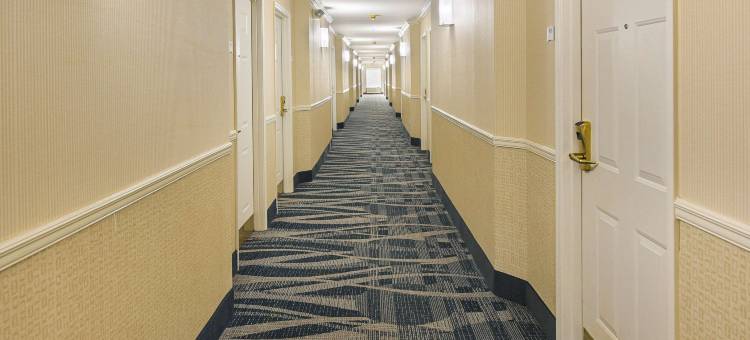 亚历山大市凯艺酒店(Quality Inn Alexander City)图片