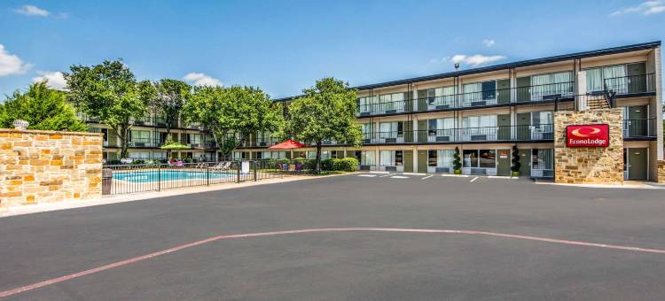 达拉斯机场北伊克诺旅馆(Econo Lodge Airport I-35 North)图片