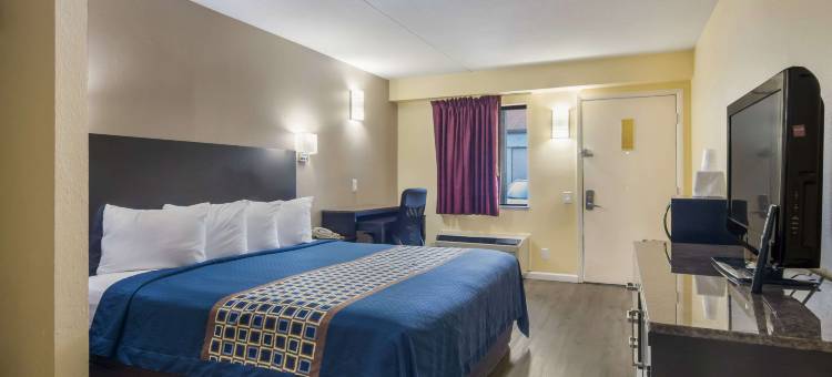 蒙罗维尔匹兹堡罗德威套房酒店(Rodeway Inn & Suites Monroeville-Pittsburgh)图片