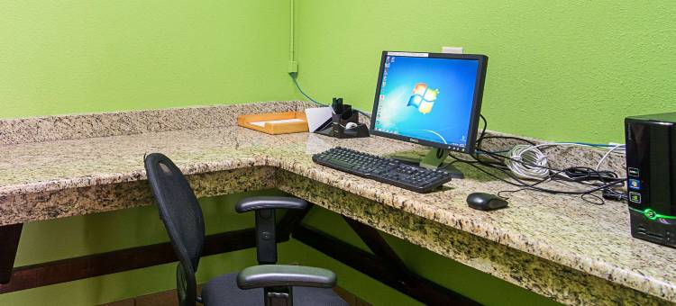 品质酒店及套房-近I-80和I-294(Quality Inn & Suites Harvey - Chicago Southland)图片