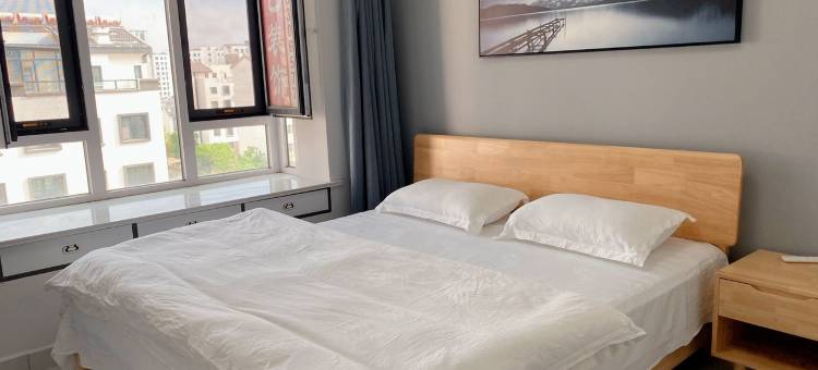 小海螺短租公寓(滨海路分店)图片