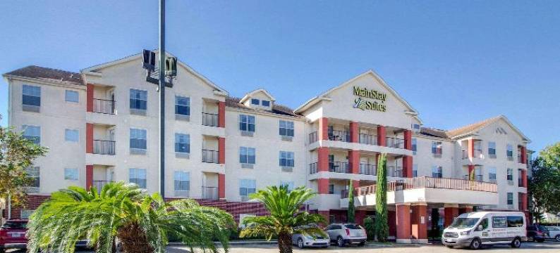 德克萨斯医学中心/雷莱恩公园美茵斯坦套房酒店(MainStay Suites Texas Medical Center/Reliant Park)图片