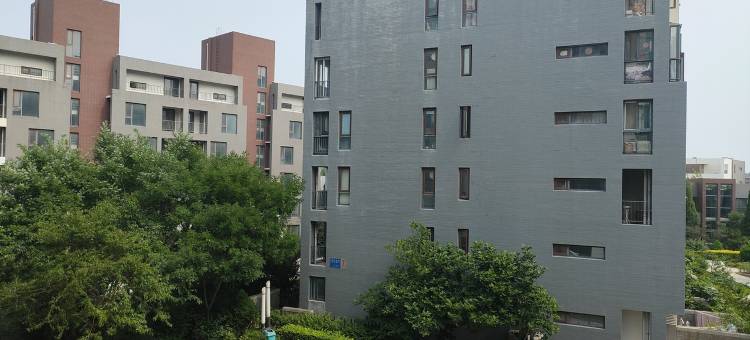 山海关老龙头假日蓝湾一号公寓(云南南路分店)图片