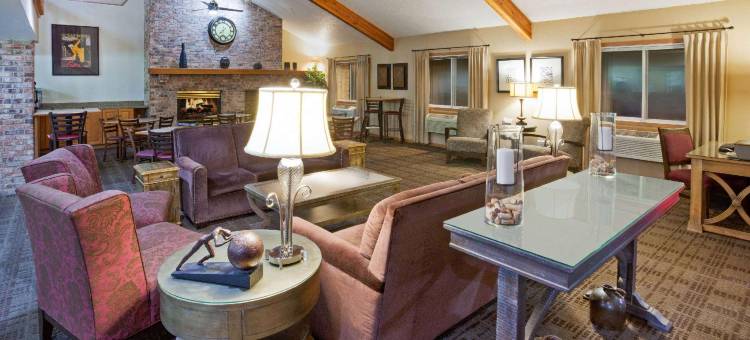 红翼美吟温德姆酒店(AmericInn by Wyndham Red Wing)图片