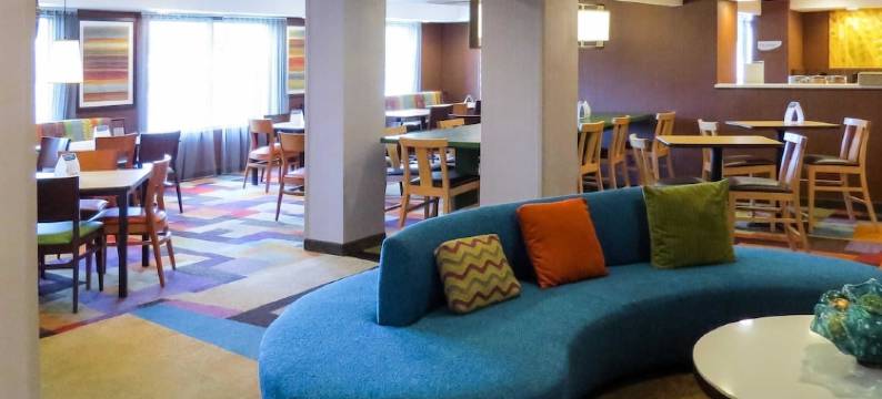 蔓越莓乡品质酒店(Quality Inn Cranberry Township)图片