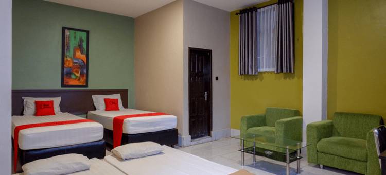 红多兹伊斯兰@印尼肯达里酒店(RedDoorz Syariah @ Hotel Wisma Indonesia Kendari)图片