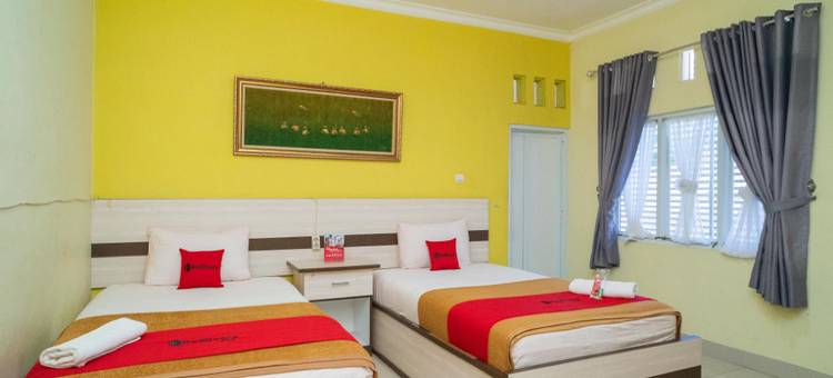 RedDoorz Syariah Near Lapangan Dwiwarna Barabai图片