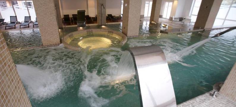 莫阿纳比内斯塔水疗酒店(Hotel Bienestar Moaña)图片