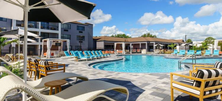 奥兰多维斯塔中心布埃纳维斯塔湖万怡酒店(Courtyard Orlando Lake Buena Vista at Vista Centre)图片