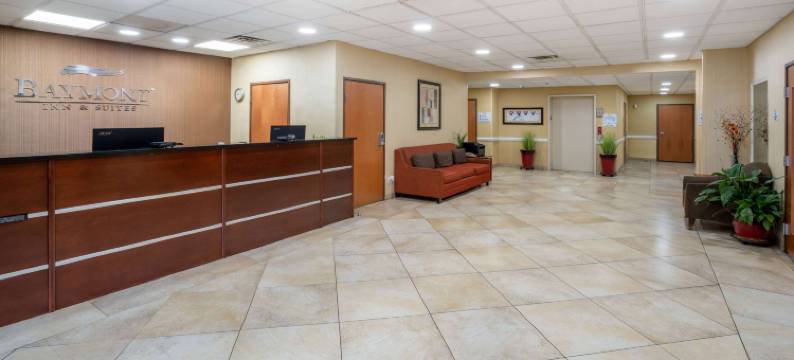 萨凡纳南呗盟套房酒店(Baymont by Wyndham Savannah South)图片