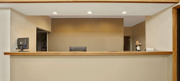 汉普郡温德姆速8酒店II号(Super 8 by Wyndham Hampshire IL)图片