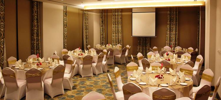 贝斯特韦斯特优质珍珠溪酒店(Best Western Plus Pearl Creek)图片