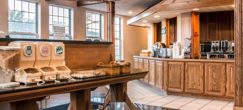 马琪那市克拉丽奥海滨酒店(Clarion Hotel Beachfront)图片