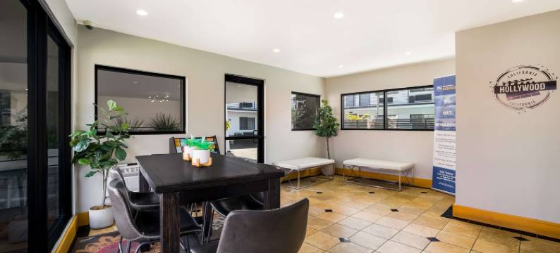 贝斯特韦斯特SureStay精选日落西酒店(Sunset West Hotel, SureStay Collection by Best Western)图片