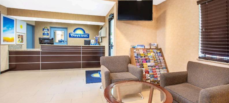 伍德兰德戴斯酒店(Days Inn by Wyndham Woodland)图片