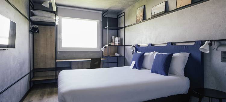 宜必思巴塞罗那格拉诺列尔斯蒙特梅洛酒店(Ibis Barcelona Montmelo Granollers)图片