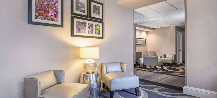 默特尔比奇百老汇区拉昆塔温德姆套房酒店(La Quinta Inn & Suites by Wyndham Myrtle Beach Broadway Area)图片