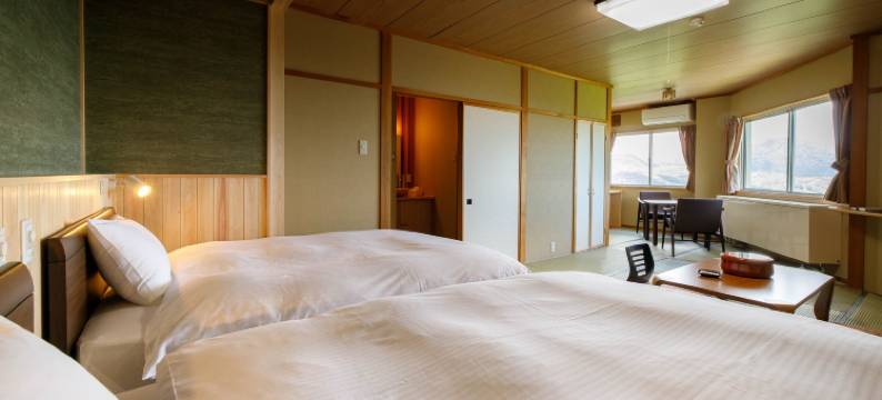 志贺高原发哺温泉岩菅酒店(Hotel Iwasuge)图片