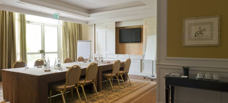 洲际尚蒂伊尚蒂利皇家山城堡酒店(InterContinental Hotels CHANTILLY CHATEAU MONT ROYAL by IHG)图片