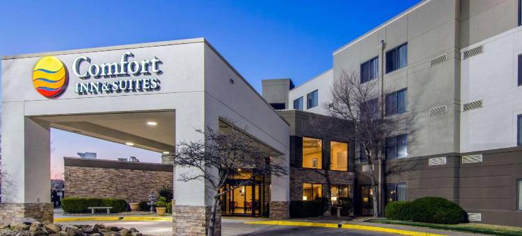舒适套房酒店威奇托东北(Comfort Inn & Suites Wichita Northeast)图片