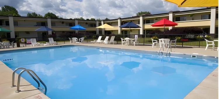 娱乐场对面凯艺套房酒店及会议中心(Quality Inn & Suites Erie Near Casino)图片