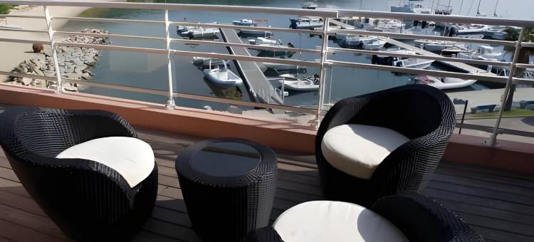 卡萨纳雷海湾大酒店和Spa(Le Golfe)图片