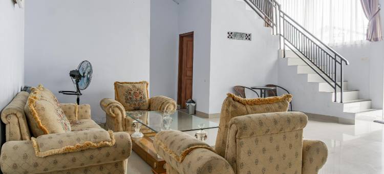 O酒店 Tebing Vieatnam(Urbanview Tebing Vietnam Lampung by RedDoorz)图片