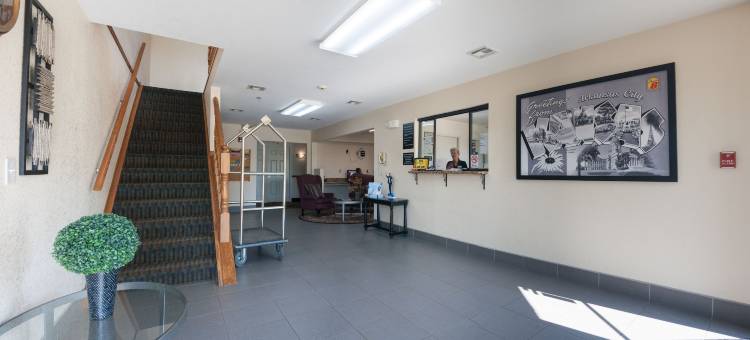 阿肯色市温德姆速8酒店(Super 8 by Wyndham Arkansas City KS)图片