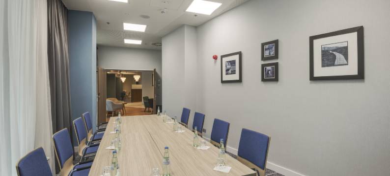 斯图加特市中心希尔顿欢朋酒店(Hampton by Hilton Stuttgart City Centre)图片