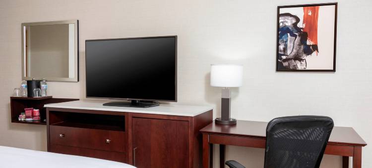 卡拉马祖会议中心万豪德尔塔酒店(Delta Hotels Kalamazoo Conference Center)图片