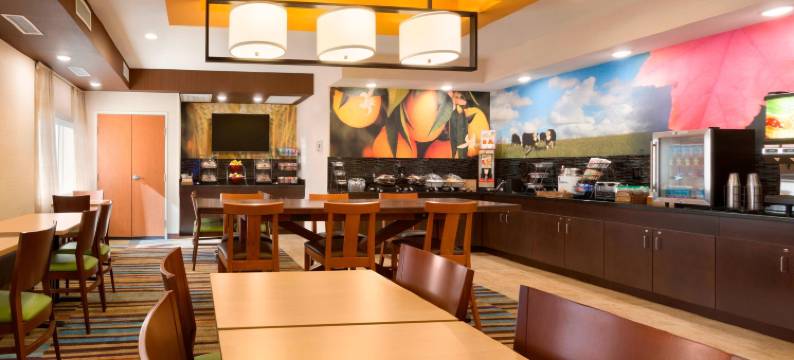 米德兰万枫酒店(Fairfield Inn & Suites Midland)图片