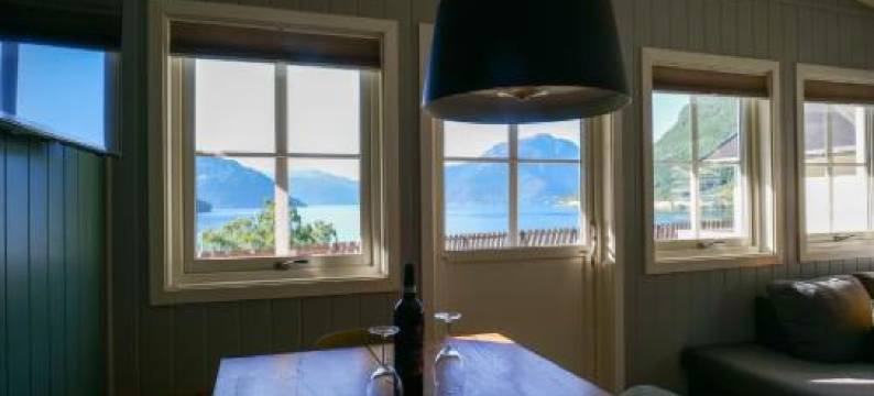 金沙维克露营酒店(Kinsarvik Camping)图片