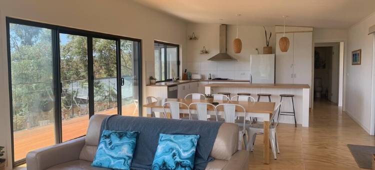 迷人水景;惬意海滨氛围;多处娱乐空间度假屋(Stunning water views; relaxed coastal atmosphere; multiple entertaining areas)图片