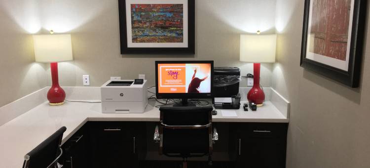 希尔顿欢朋酒店-麦克弗森(Hampton Inn McPherson)图片