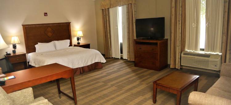 詹宁斯希尔顿欢朋旅馆&套房酒店(Hampton Inn & Suites Jennings)图片