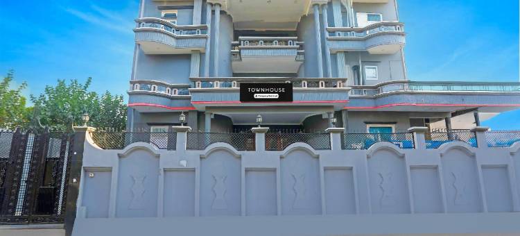 Super Townhouse Vijay Khand Gomti Nagar图片
