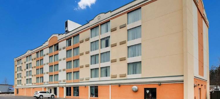 手指湖旅馆及套房(Finger Lakes Inn & Suites)图片